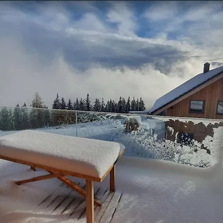 Luna Chalet *